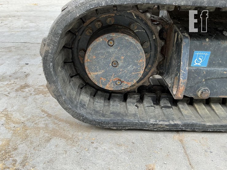 2019-deere-60g-image-10