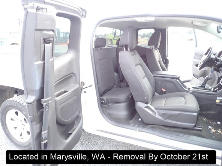 2017-gmc-canyon-image-24