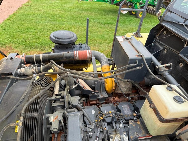 komatsu-hm350-2-image-38