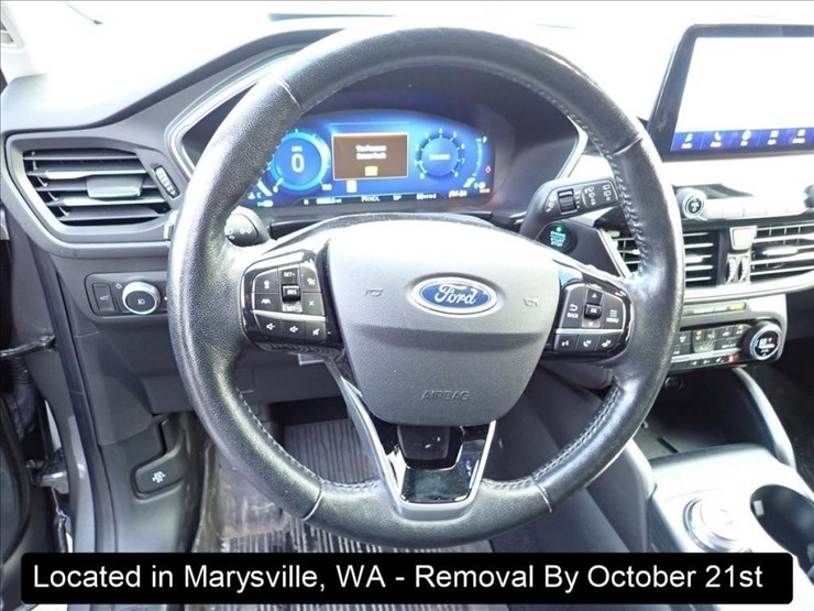 2021-ford-escape-image-15