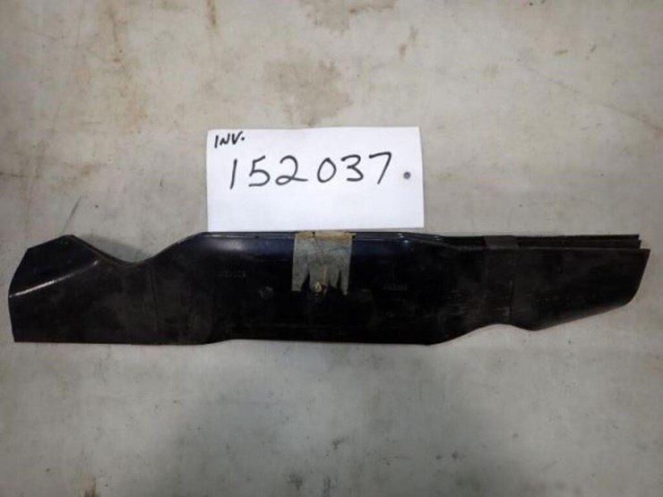qty-of-4-16"-lawn-mower-blades-image-1