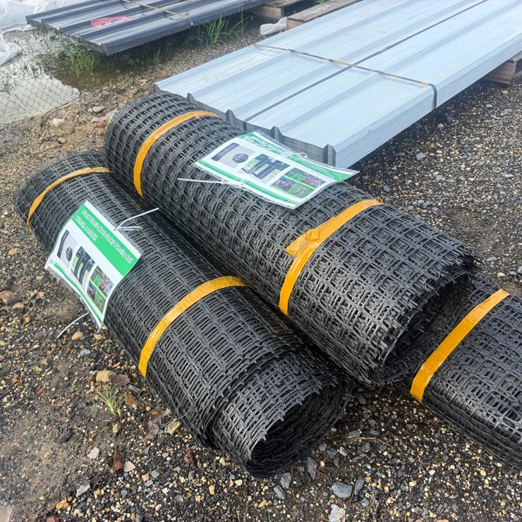 #8359 • Plastic Mesh Safety Fencing Roll 3.3’ft .x164’ft