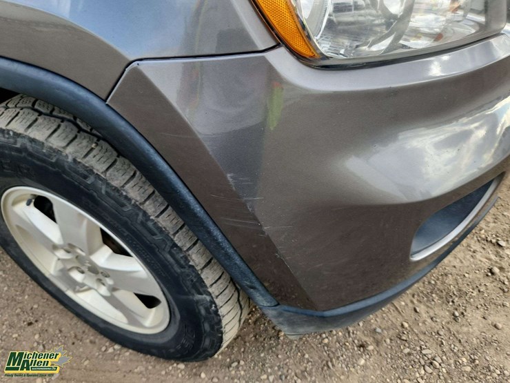 2012-jeep-grand-cherokee-image-30