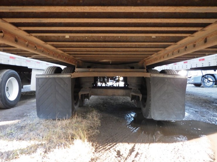2012-utility-reefer-image-21