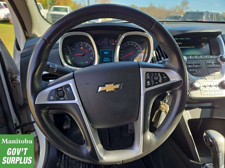 2015-chevrolet-equinox-image-14