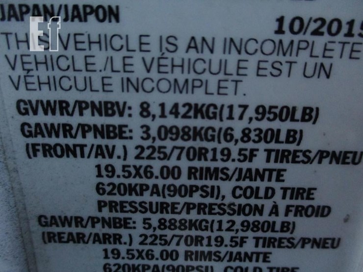 2016-isuzu-nqr-image-19
