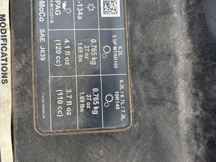 2020-ford-f350-image-41