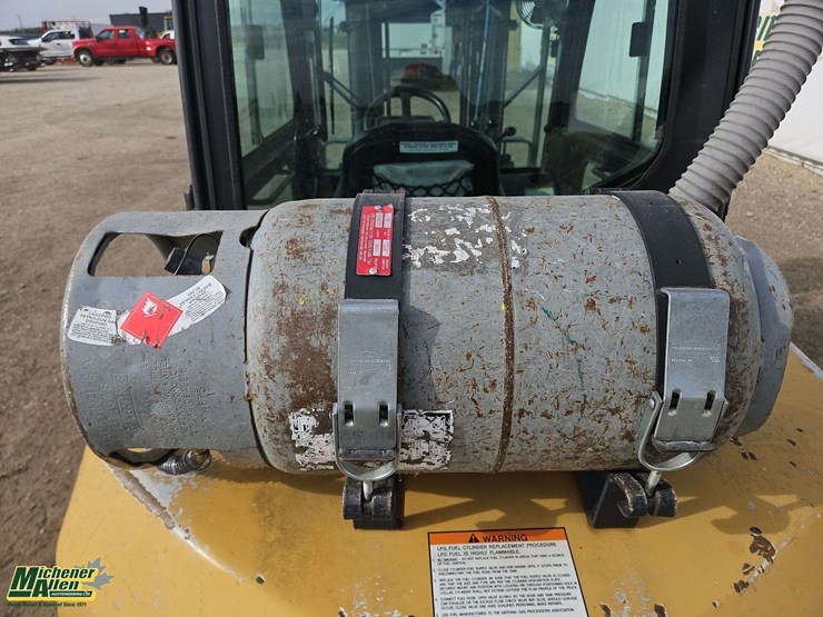 2020-caterpillar-gp45n1-image-16