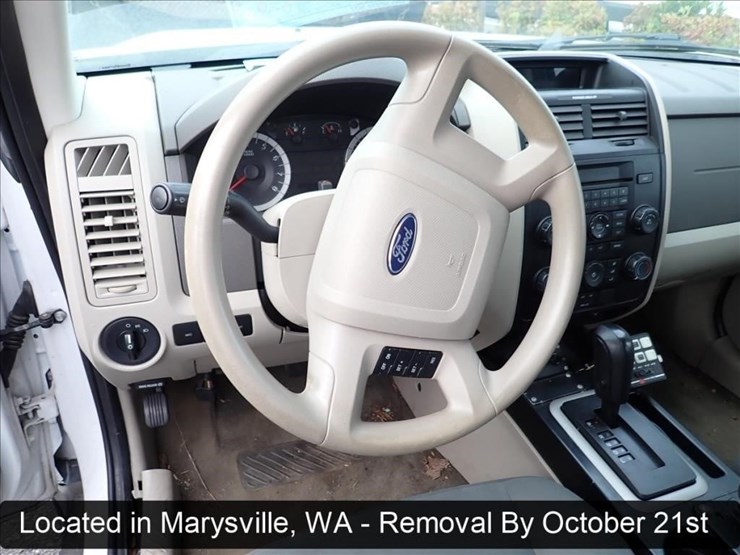 2012-ford-escape-image-15