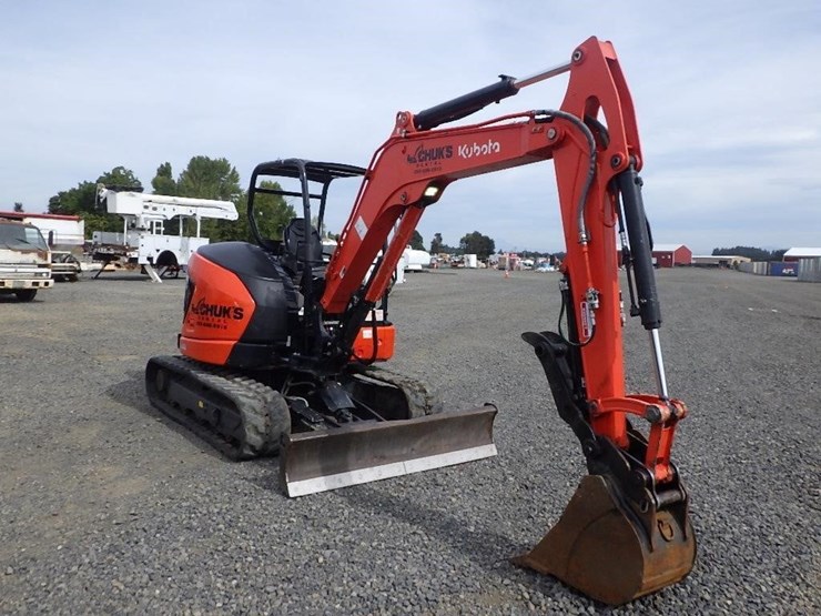 kubota-u55-5-image-7