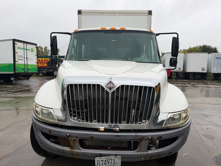 #1665-•-2008-international-navistar-box-truck-image-8
