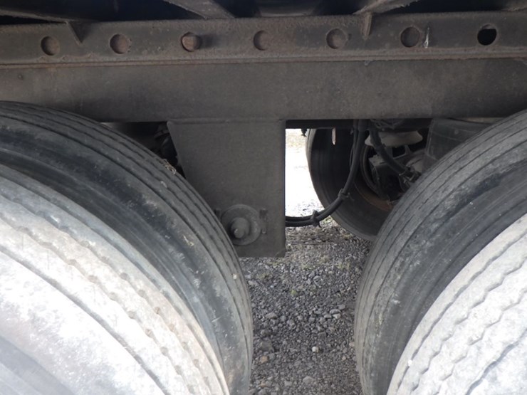 2012-utility-3000r-image-15