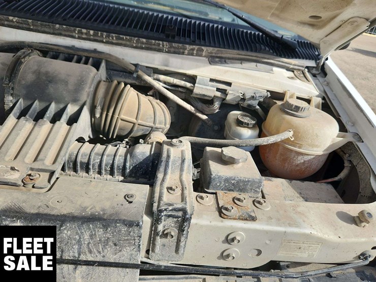 2003-ford-cargo-image-31