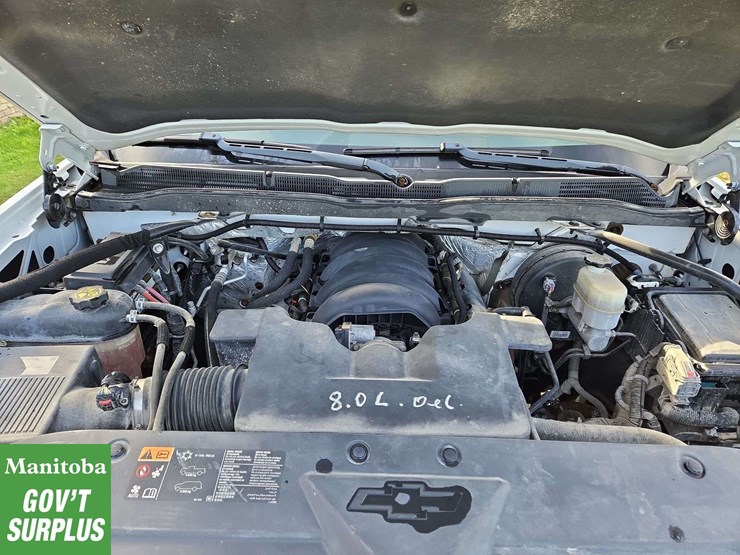 2015-chevrolet-silverado-1500-image-32