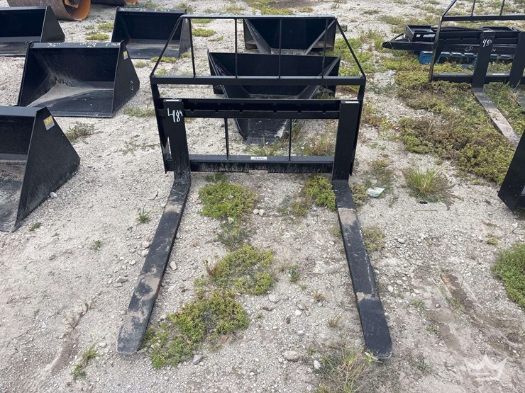 2026-48in-forks-and-frame-skid-steer-attachment-image-1