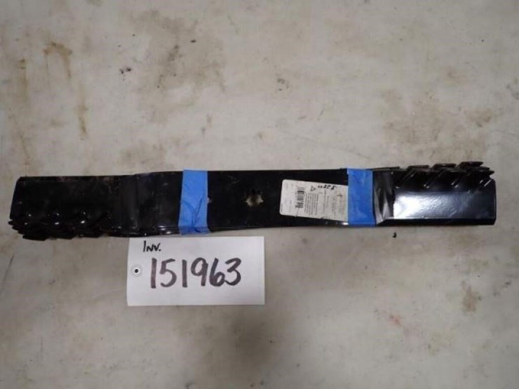qty-of-(4)-21-in.-lawn-mower-blades-image-1