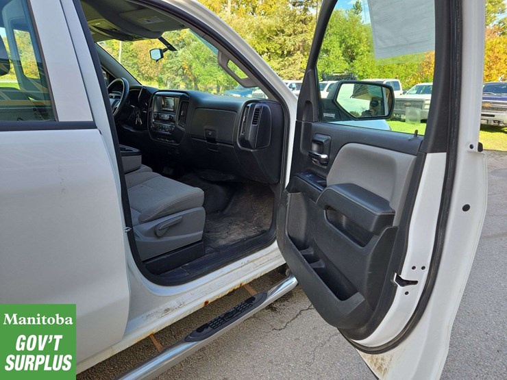 2014-chevrolet-silverado-1500-image-27