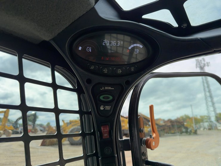 2023-bobcat-t650-image-25