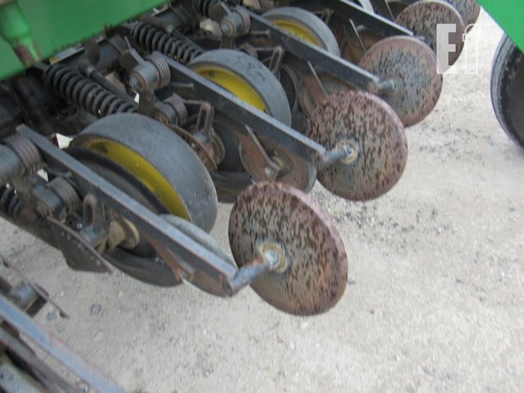 1998-john-deere-750-image-16