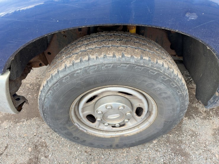 2012-ford-f350-xl-image-11