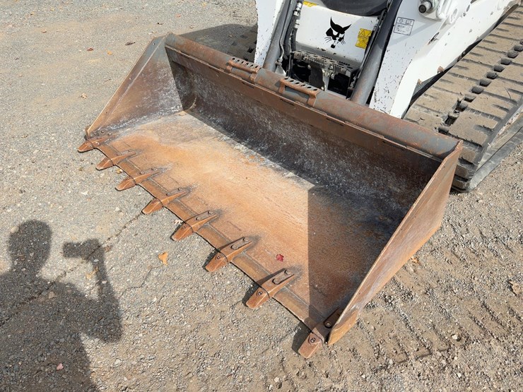 2023-bobcat-t650-image-9