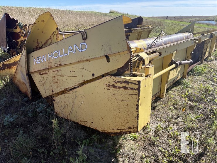 new-holland-960-image-4