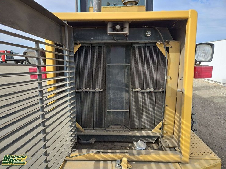 1994-caterpillar-928f-image-22