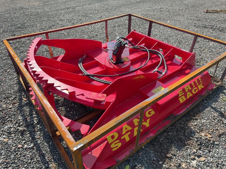 86”-heavy-duty-rotating-brush-cutter-image-4
