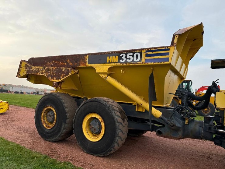 komatsu-hm350-2-image-25