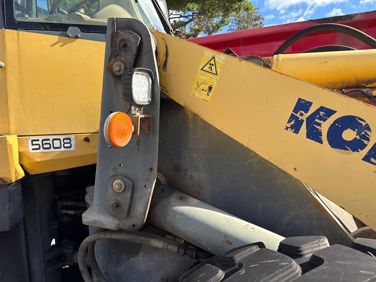 komatsu-wa320-image-17