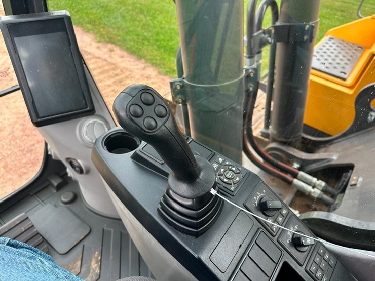 volvo-ec250e-lr-image-60