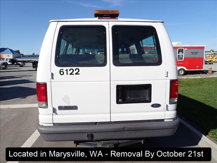 2006-ford-e350-image-17