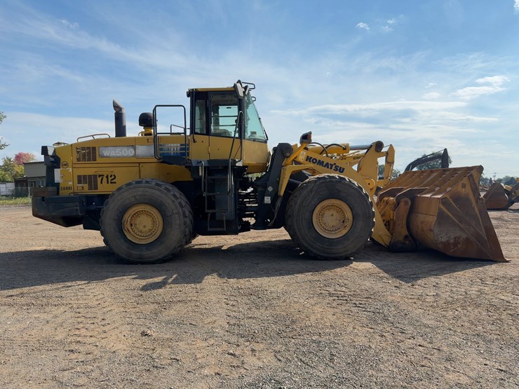 2010-komatsu-wa500-6-image-6