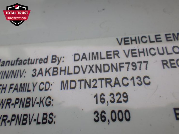 2022-freightliner-cascadia-126-image-18