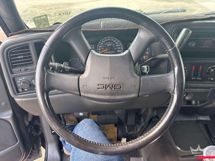 2006-gmc-1500-image-12