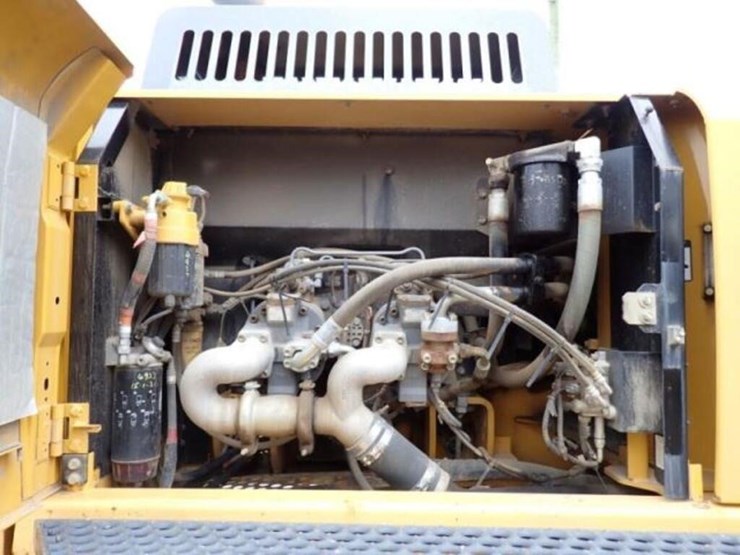 2012-deere-350g-lc-image-58