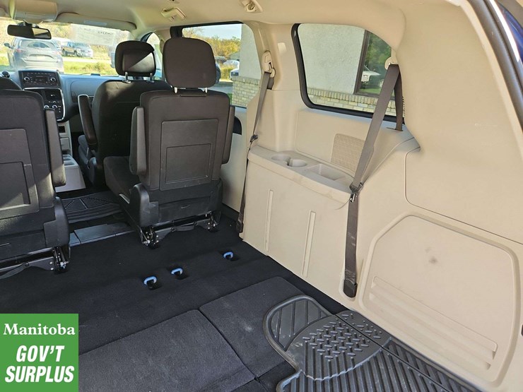 2018-dodge-grand-caravan-image-26