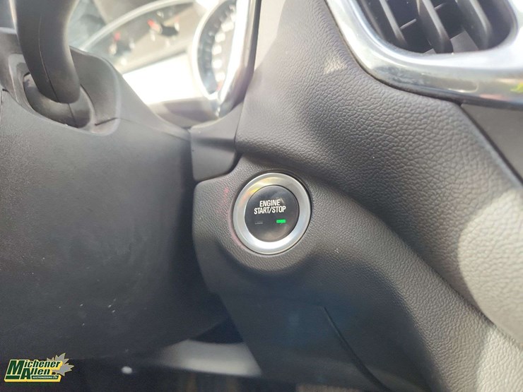 2022-chevrolet-equinox-image-7