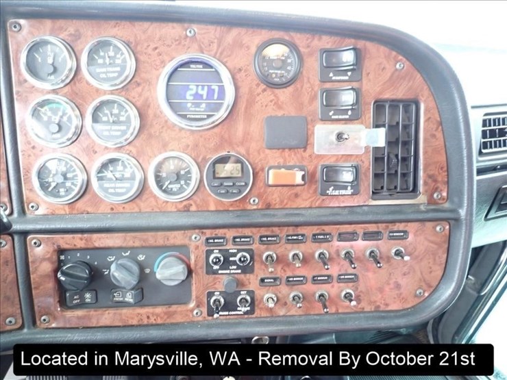 2005-peterbilt-379-image-81