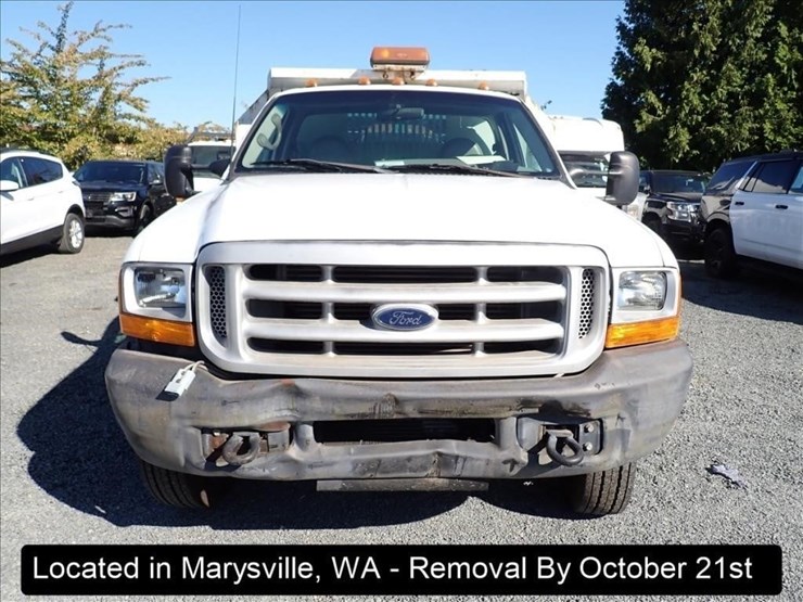 2000-ford-f550-image-15