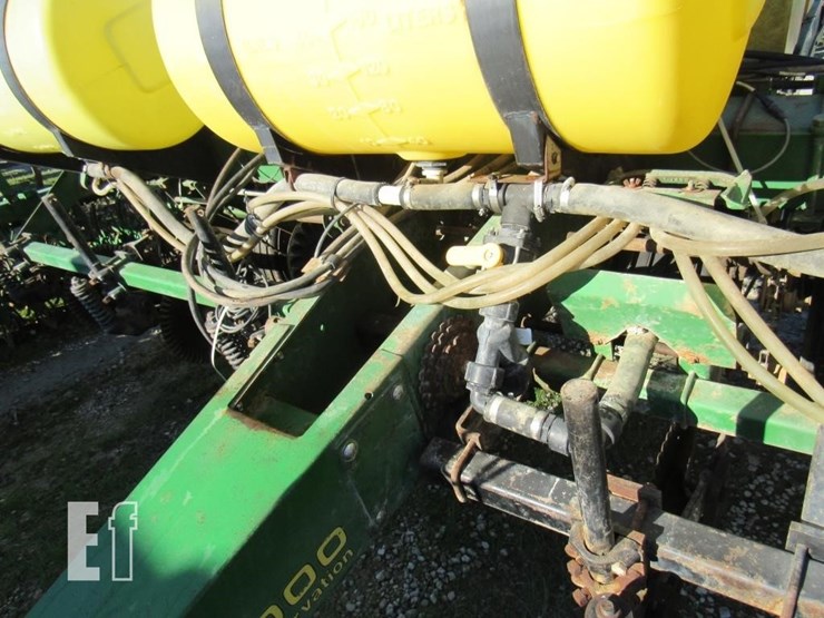 john-deere-7000-image-14