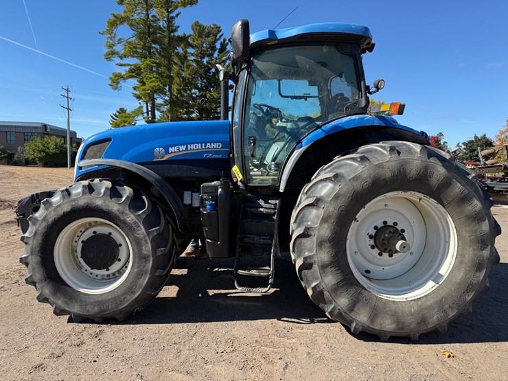 new-holland-t7.260-image-2