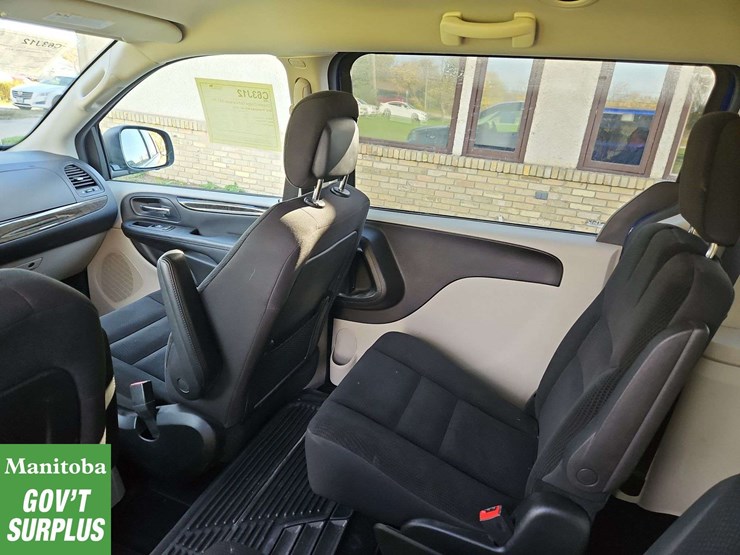 2018-dodge-grand-caravan-image-23