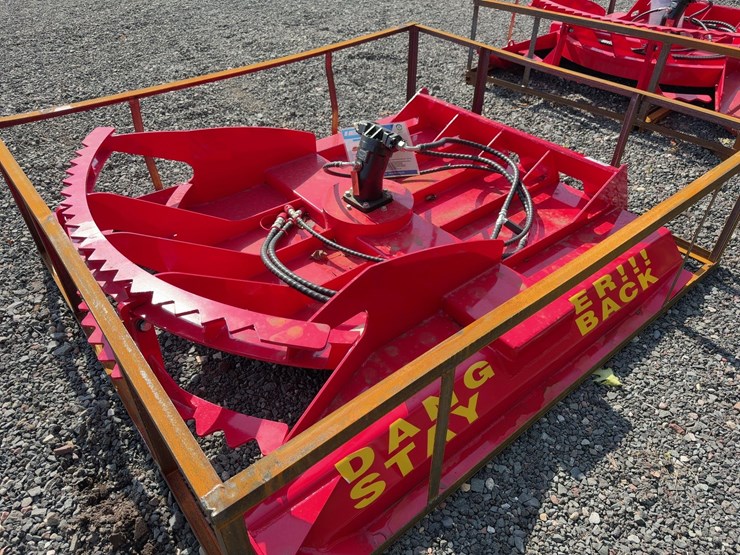 86”-heavy-duty-rotating-brush-cutter-image-4