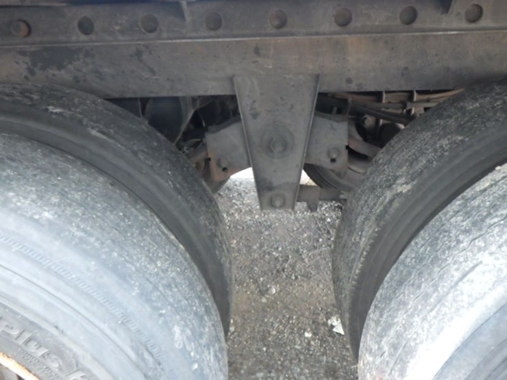 2014-utility-3000r-image-24