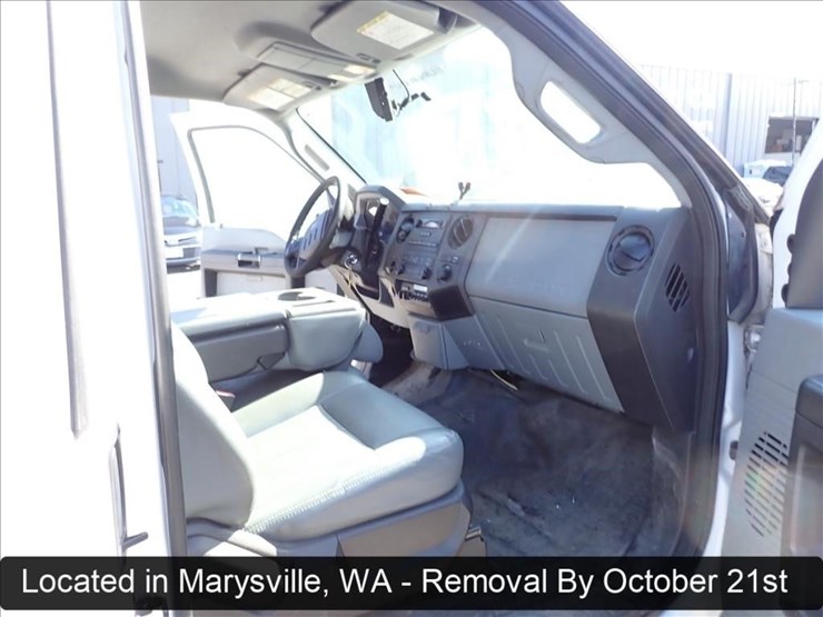 2015-ford-f550-image-15