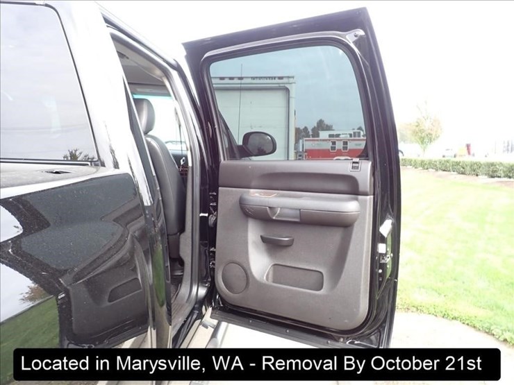 2011-chevrolet-1500-image-5