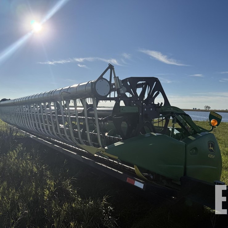 2014 JOHN DEERE 635F