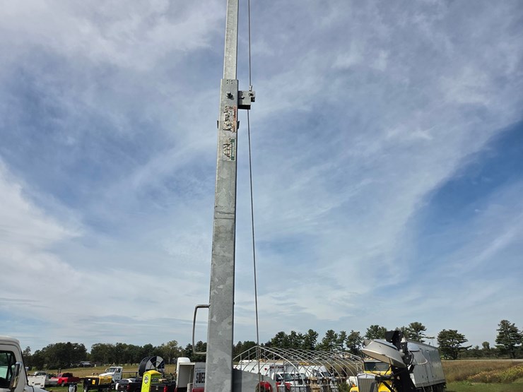 2015-terex-rl4-image-13
