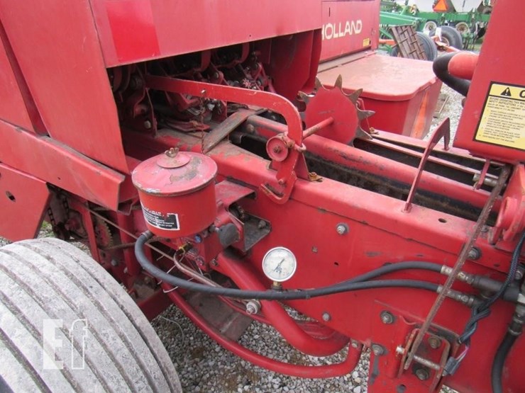 new-holland-316-image-10